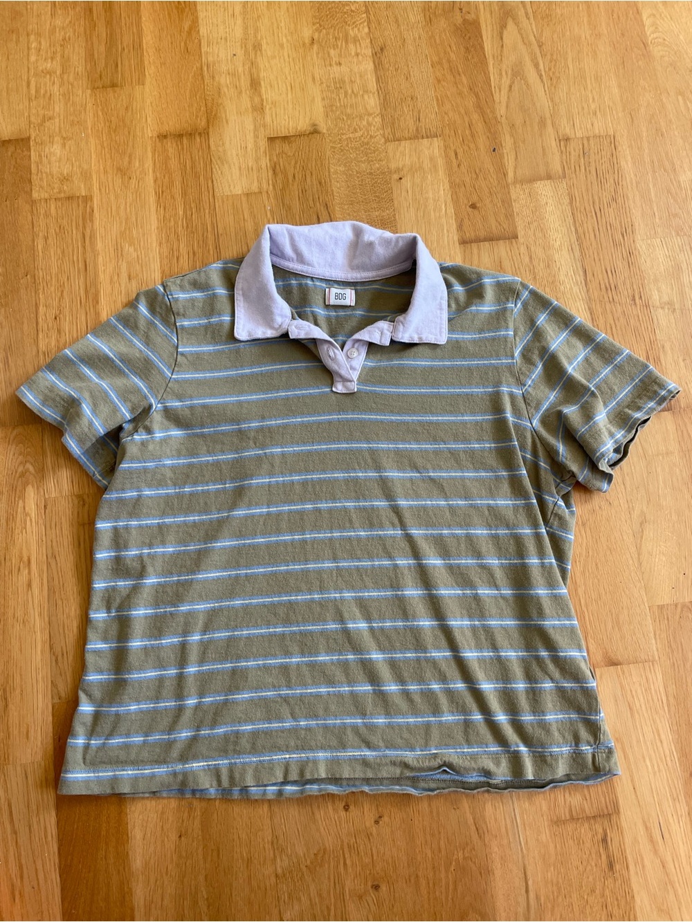 Urban Outfitters BDG Striped T-shirt size Medium
